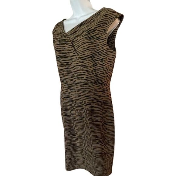 Calvin Klein Animal Print Dress, Size 6 - Picture 5 of 5